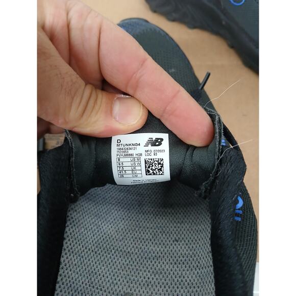 USED New Balance Men\'s FuelCell Running Shoe, Blacktop/Neon Dragonfly, 8 M main image 5